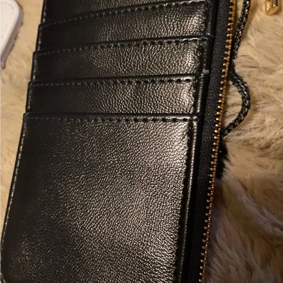 Black or White Leather Card and Coin Holder - Picture 2 of 6